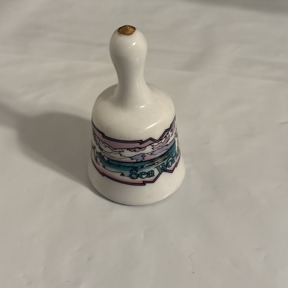 Wild Arctic Sea World Polar Bear Dinner Collectible Bell Used‎ Souvenir
